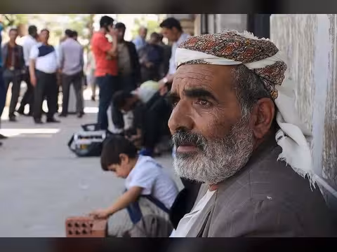 مليون شخص.. اليمنيون في مصر يعانون الفقر والبطالة والأسعار